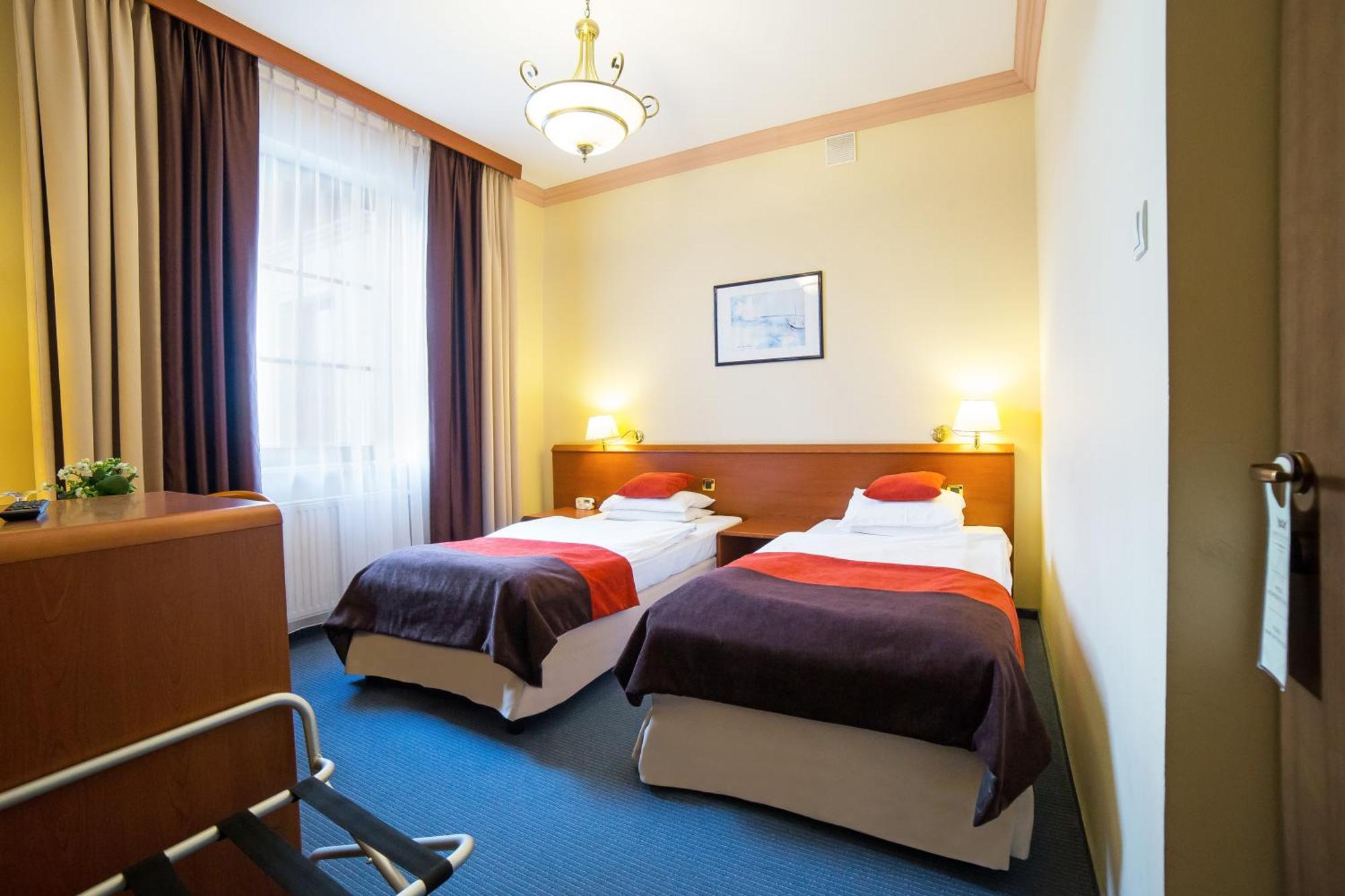 Hotel Klewinowo Conference & Spa Стая снимка