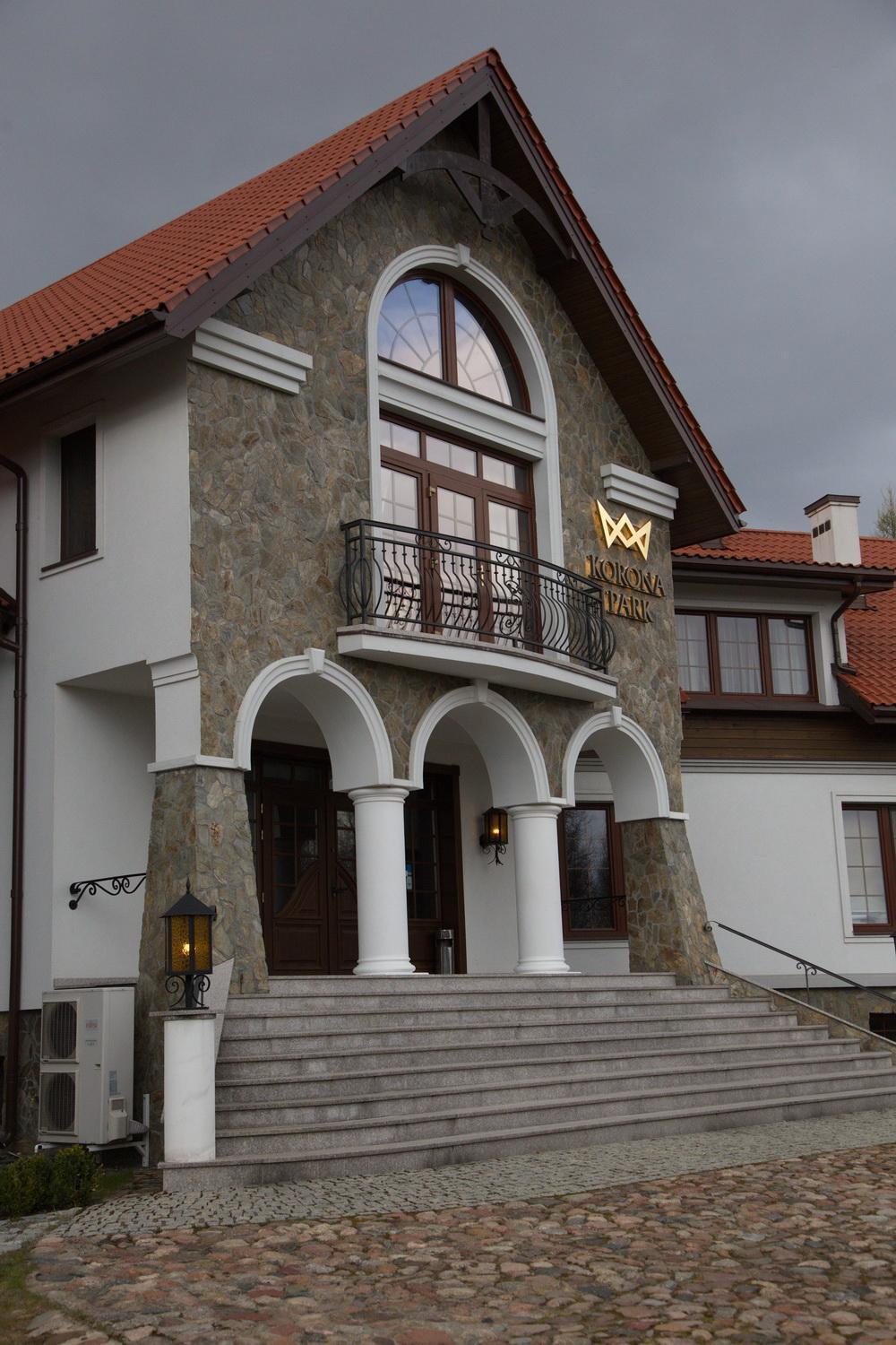 Hotel Klewinowo Conference & Spa Екстериор снимка