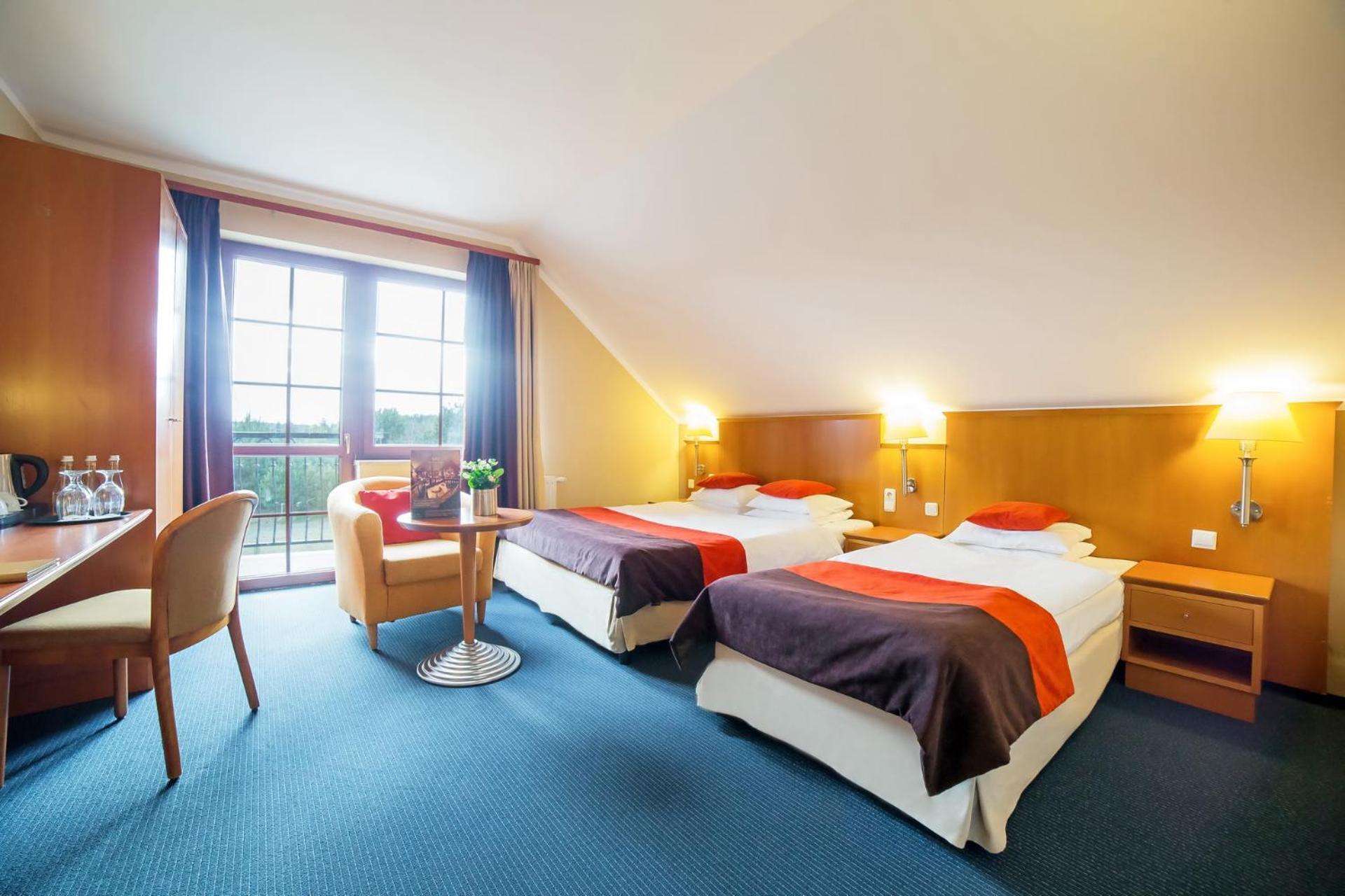 Hotel Klewinowo Conference & Spa Екстериор снимка