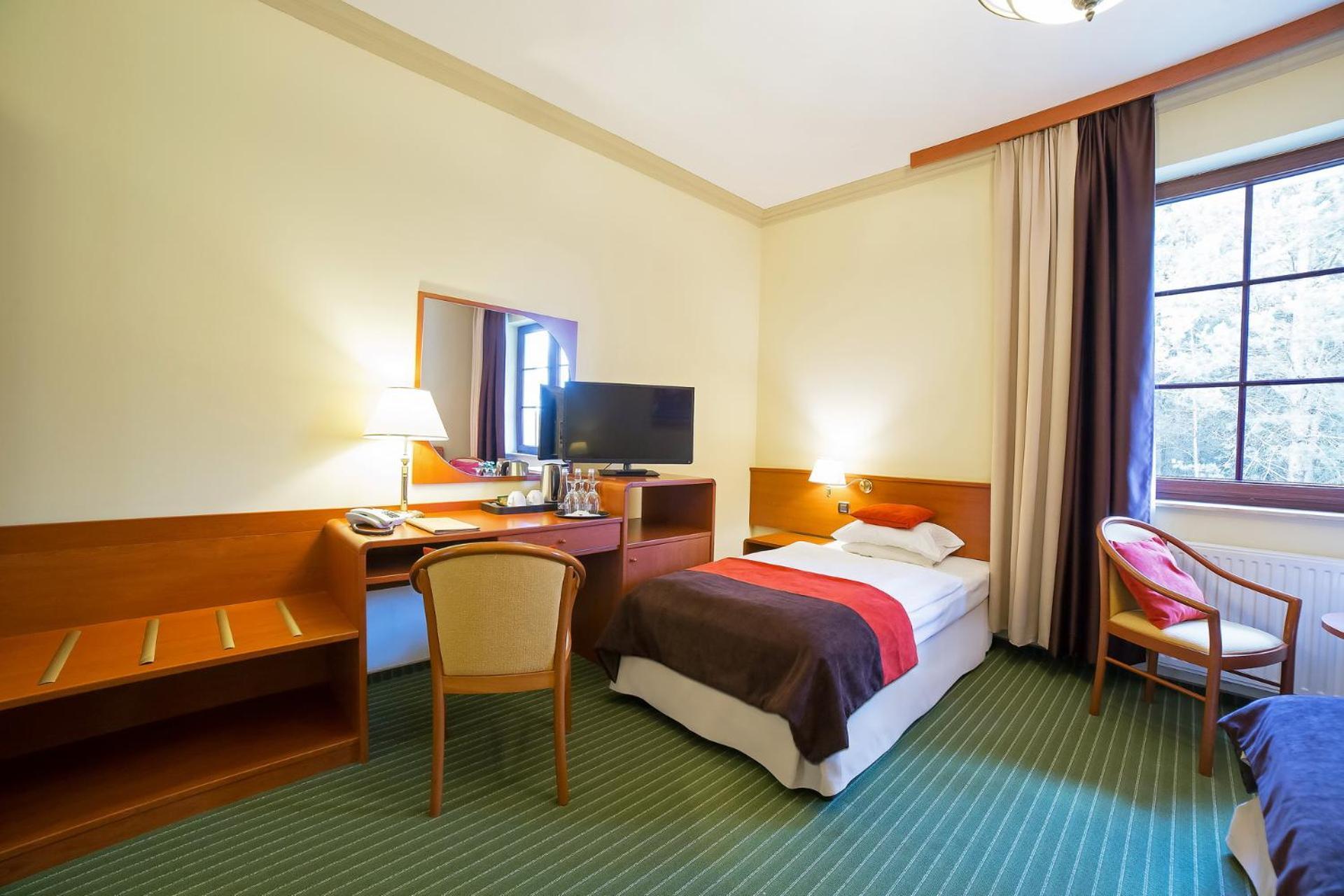 Hotel Klewinowo Conference & Spa Стая снимка