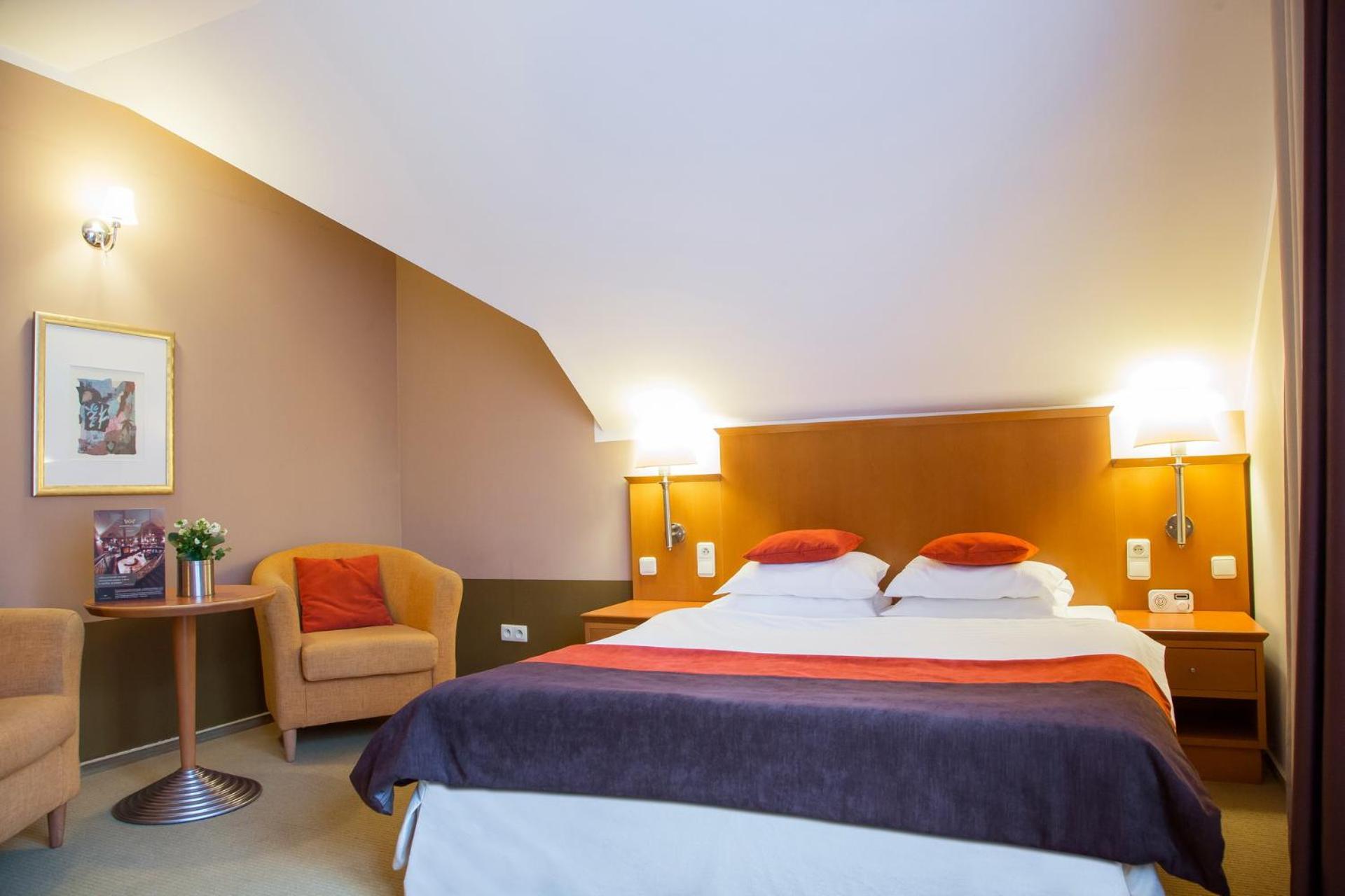 Hotel Klewinowo Conference & Spa Стая снимка