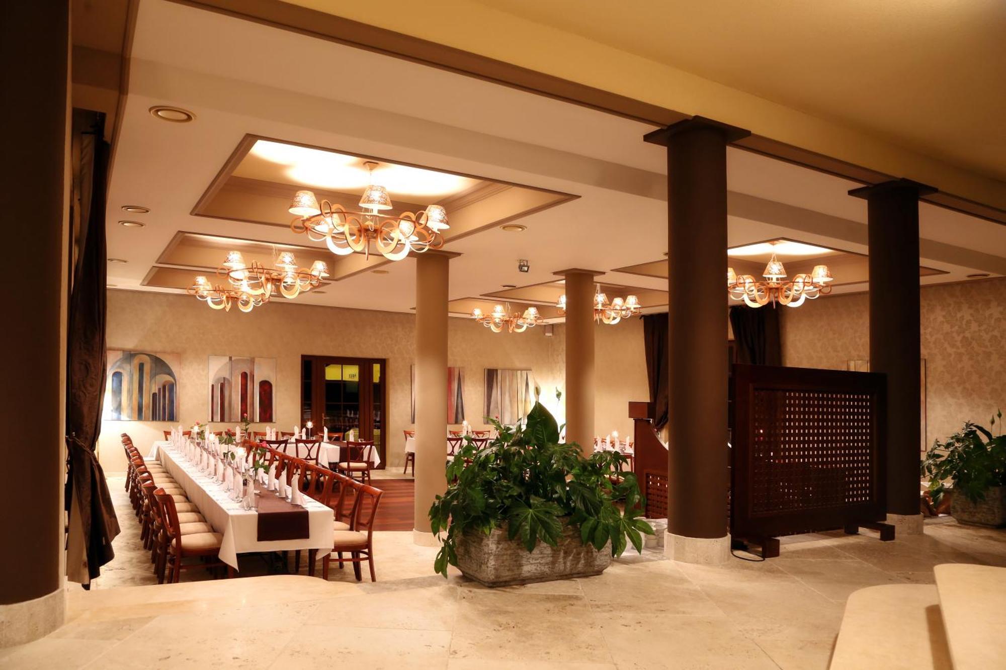 Hotel Klewinowo Conference & Spa Екстериор снимка
