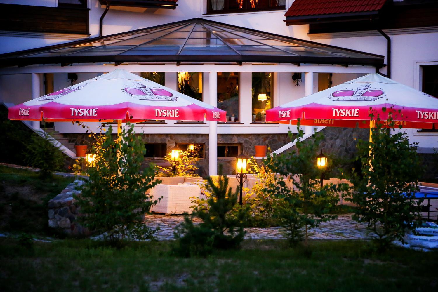 Hotel Klewinowo Conference & Spa Екстериор снимка