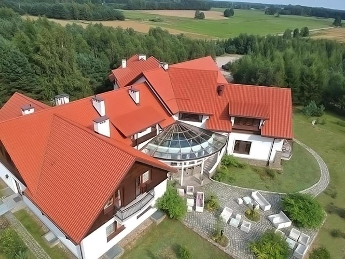 Hotel Klewinowo Conference & Spa Екстериор снимка