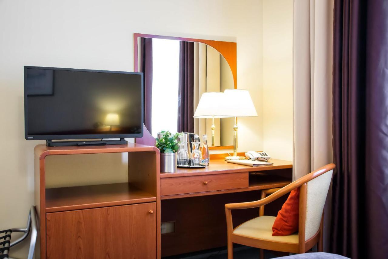 Hotel Klewinowo Conference & Spa Екстериор снимка