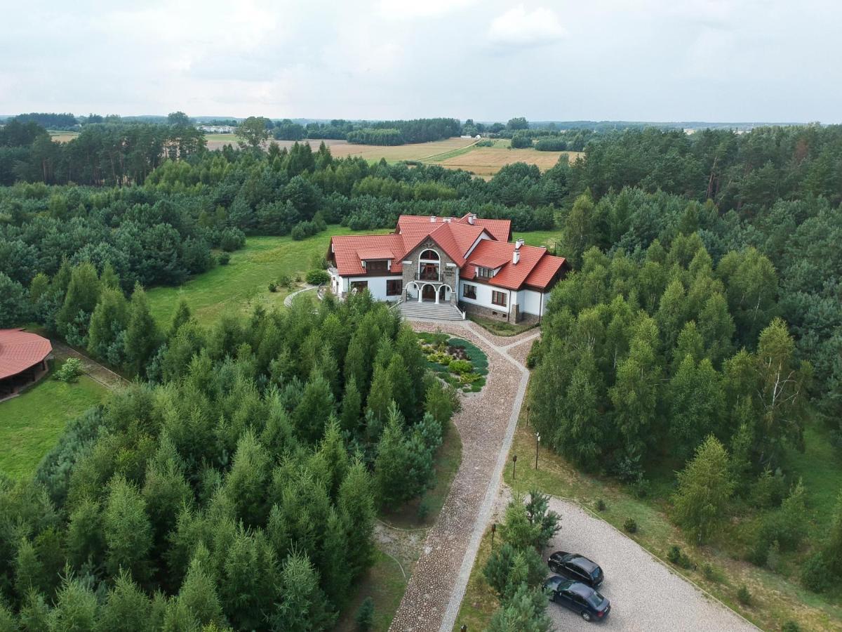 Hotel Klewinowo Conference & Spa Екстериор снимка